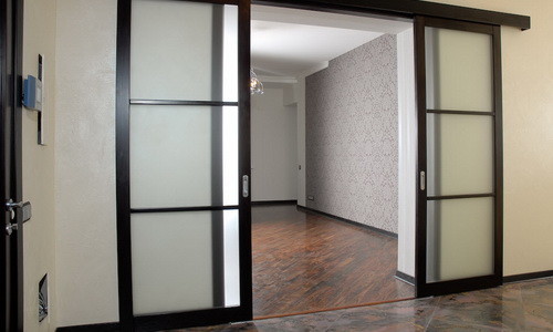Спальня-кабинет в одной комнате: интерьер, выбор мебели и материалов, примеры создания (фото)